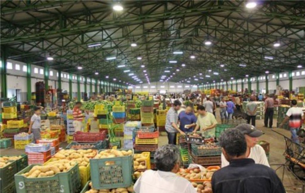 سوق الجملة للخضر والفواكه