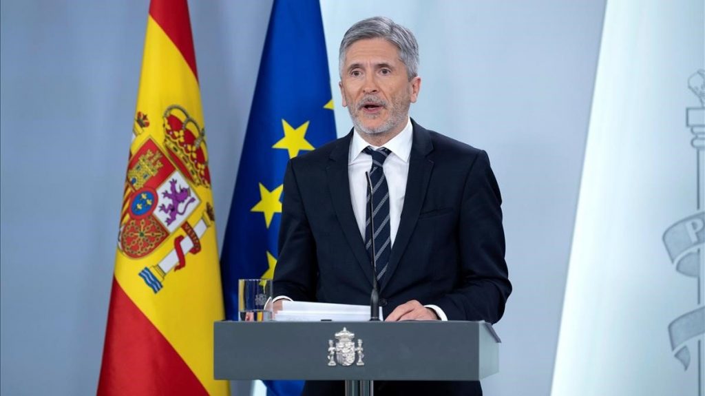 وزير الداخلية الإسباني