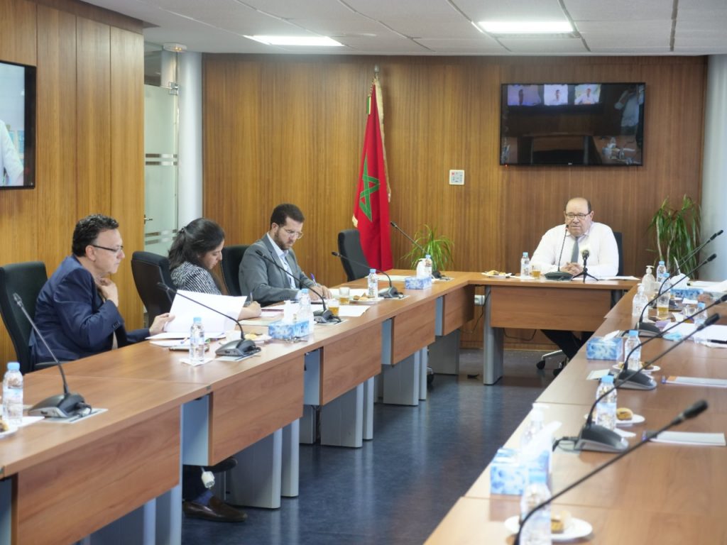 لقاء تشاوري بوصوف