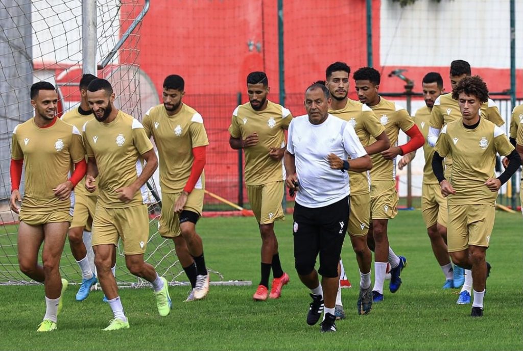 17E72C16-B75A-4F7D-AD29-ABF0E6C0204D