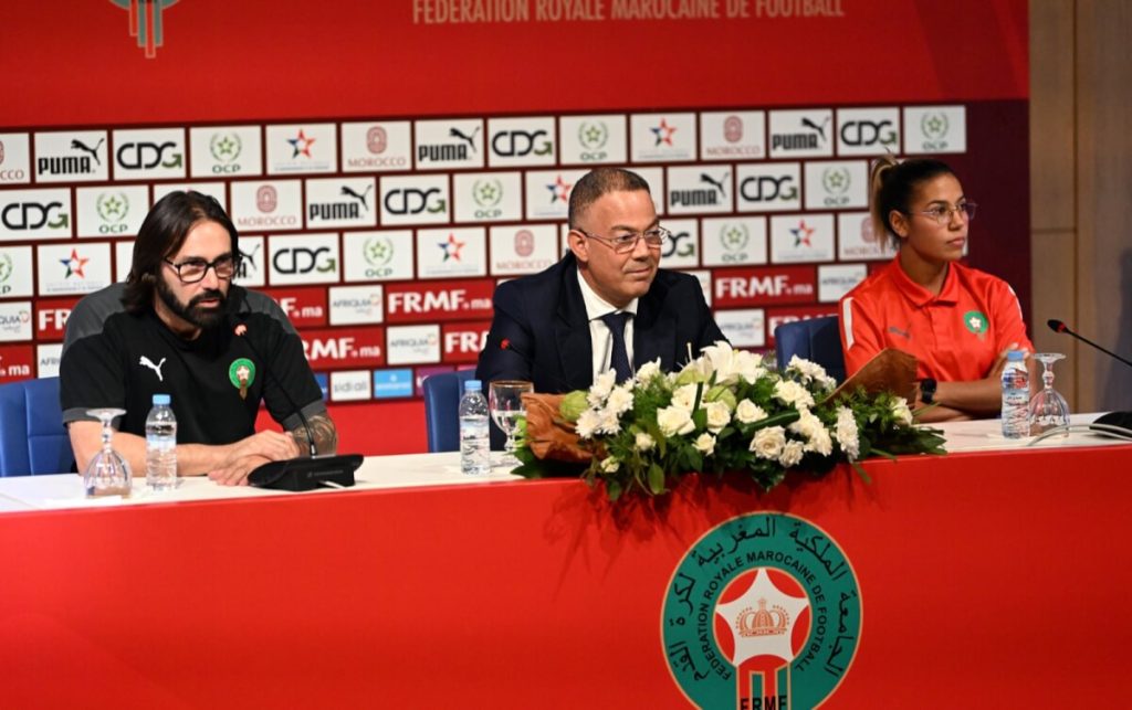 لقجع المنتخب النسوي