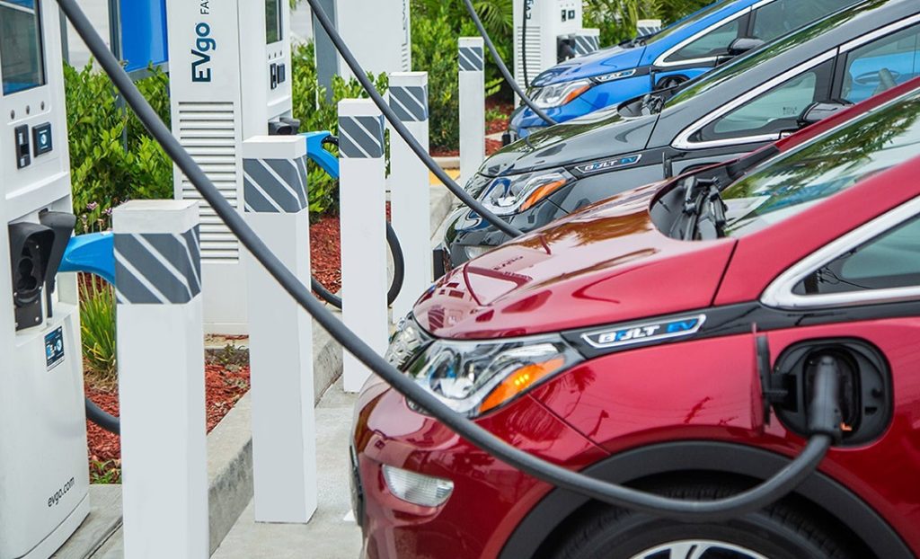 سيارات-كهربائية