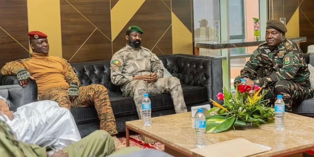 2264b36b-1999-4a02-b1e3-c064d40d4f38